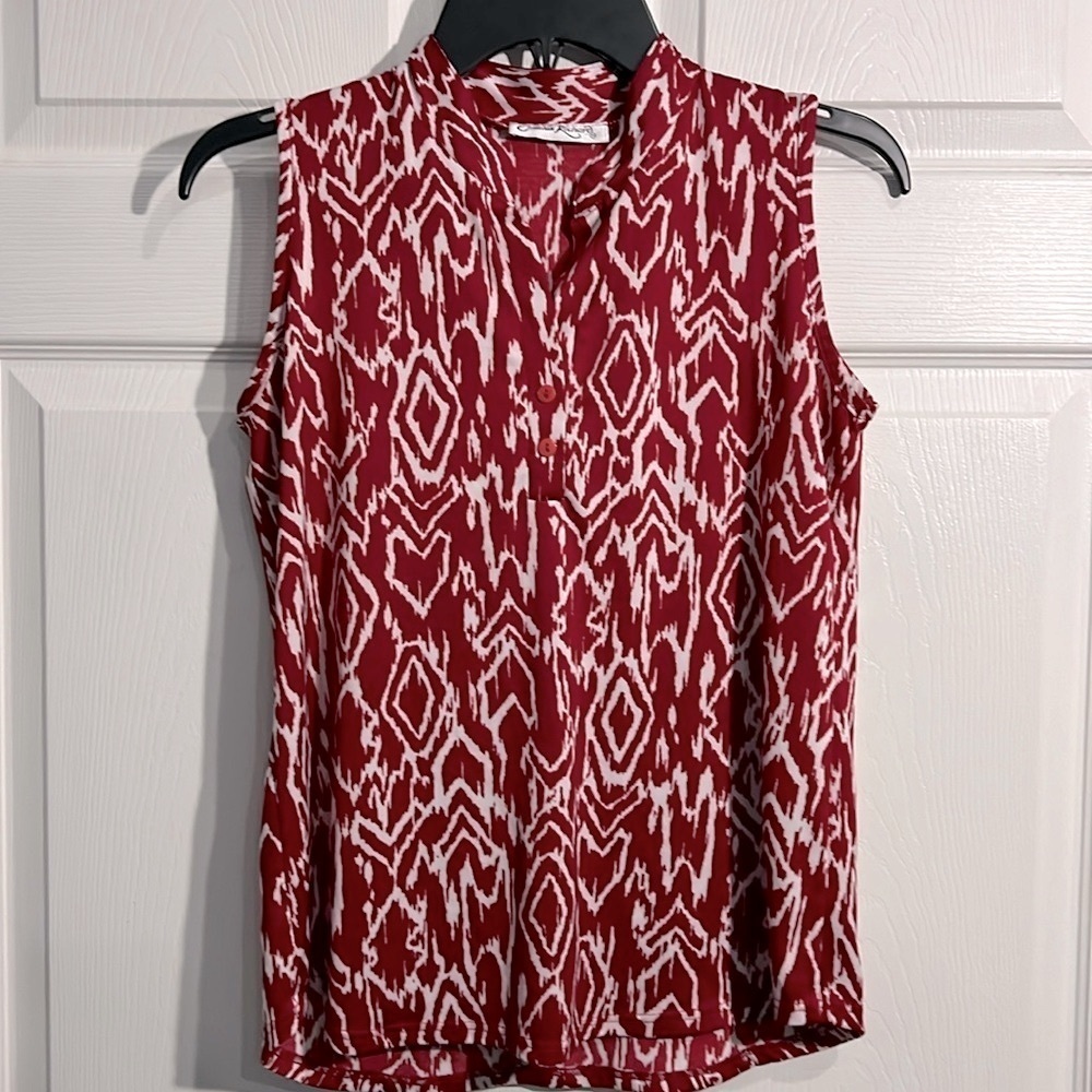 Claudia Richard Sleeveless blouse - Red & White - Size Small